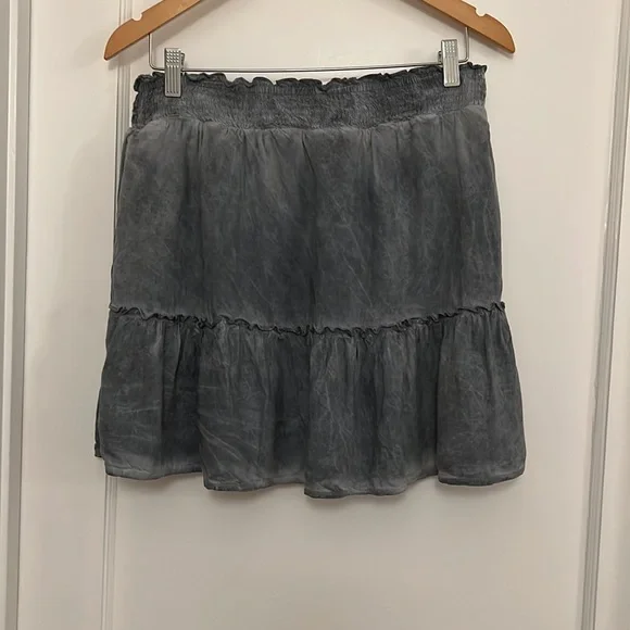 Super cute pilcro by Anthropologie  boho ruffled tie dye mini skirt - Picture 2 of 6